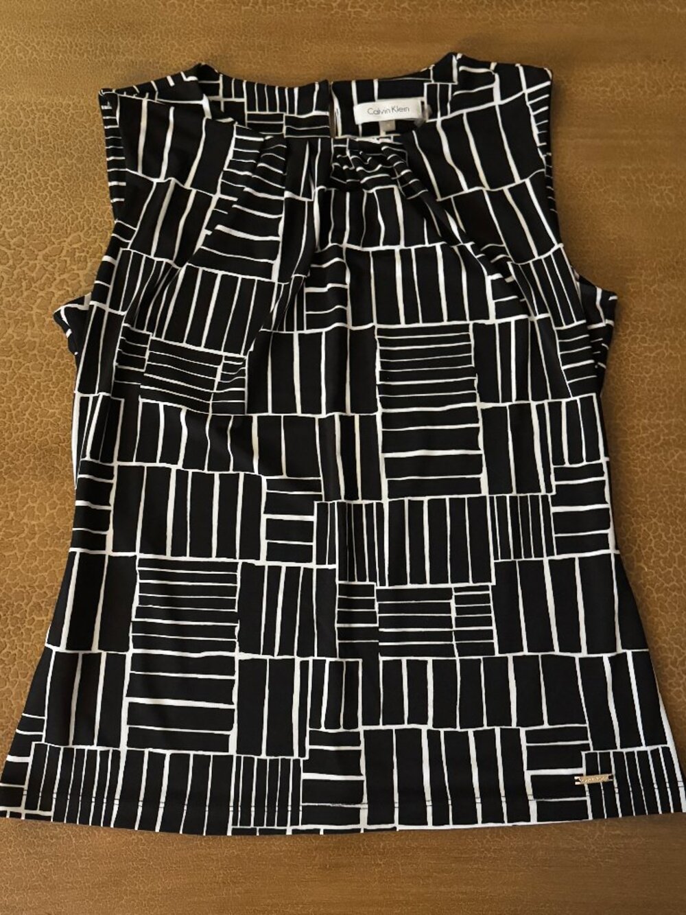 Calvin Klein Sleeveless Tank Dressy Black White Geometric - Size Small